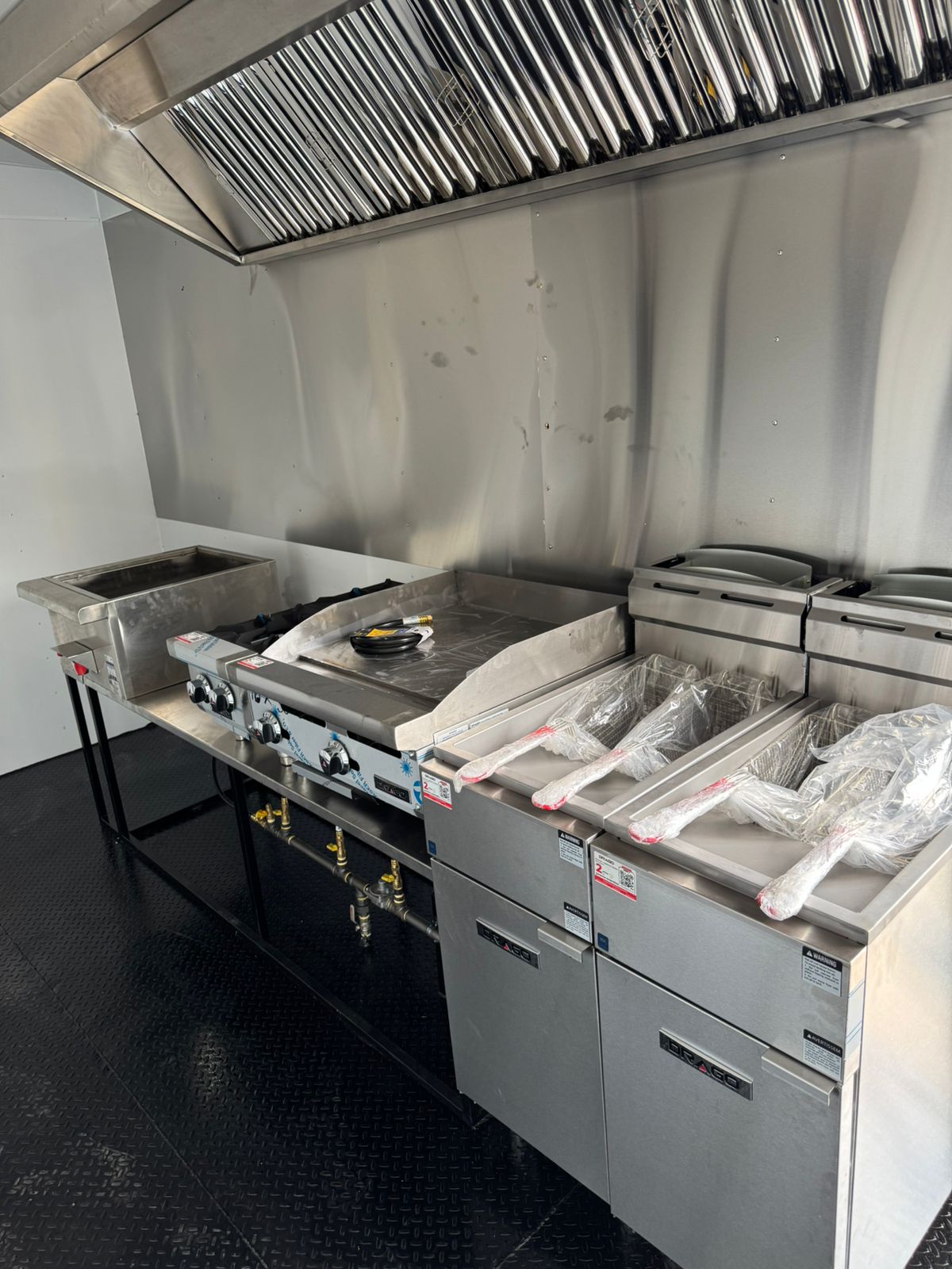 Fryers & griddle